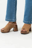 Pamela Block Heels in Tan