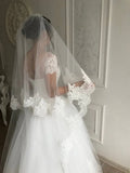 Vintage White Lace Double Tiers Long Wedding veil