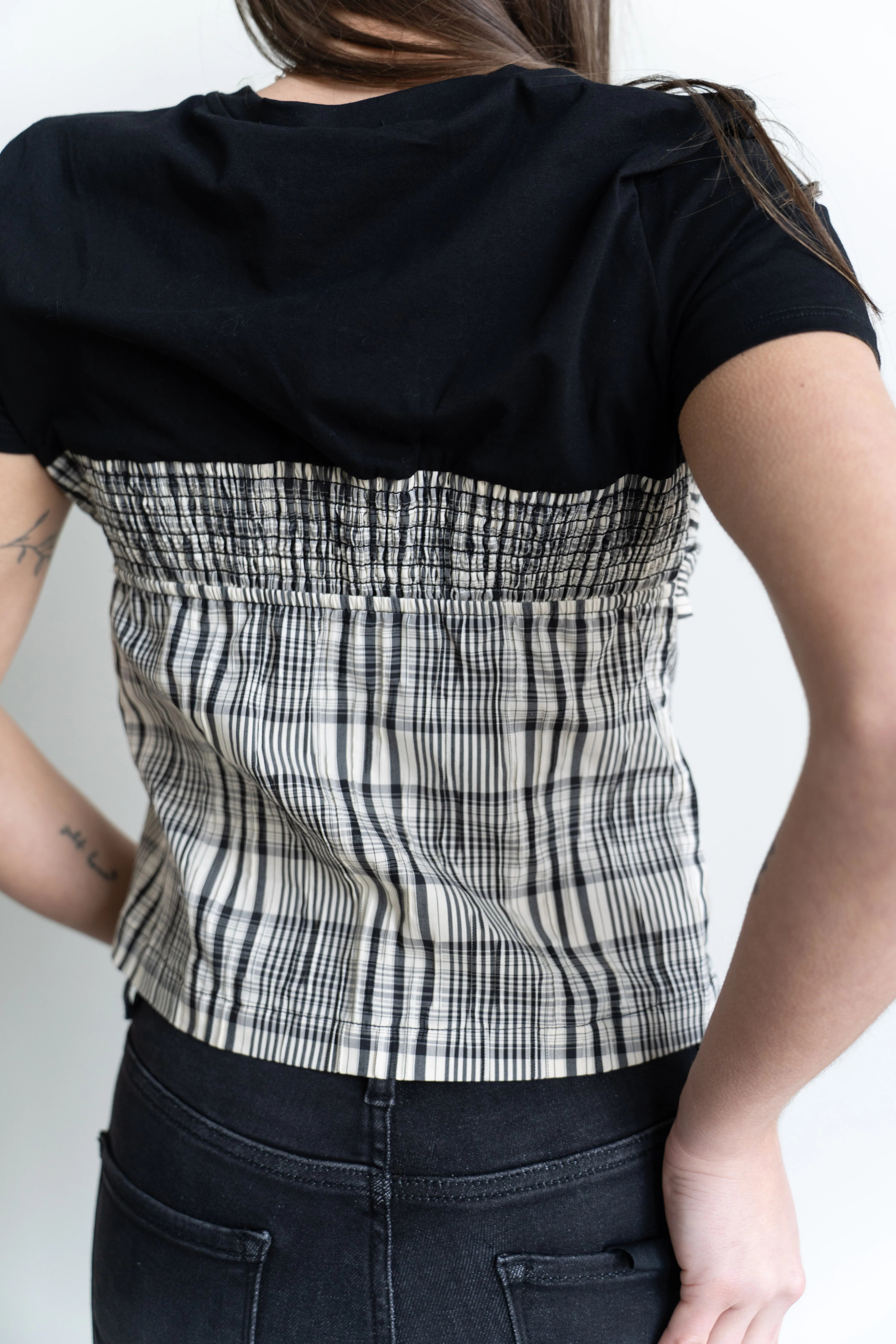 Nadia Twist Front Top