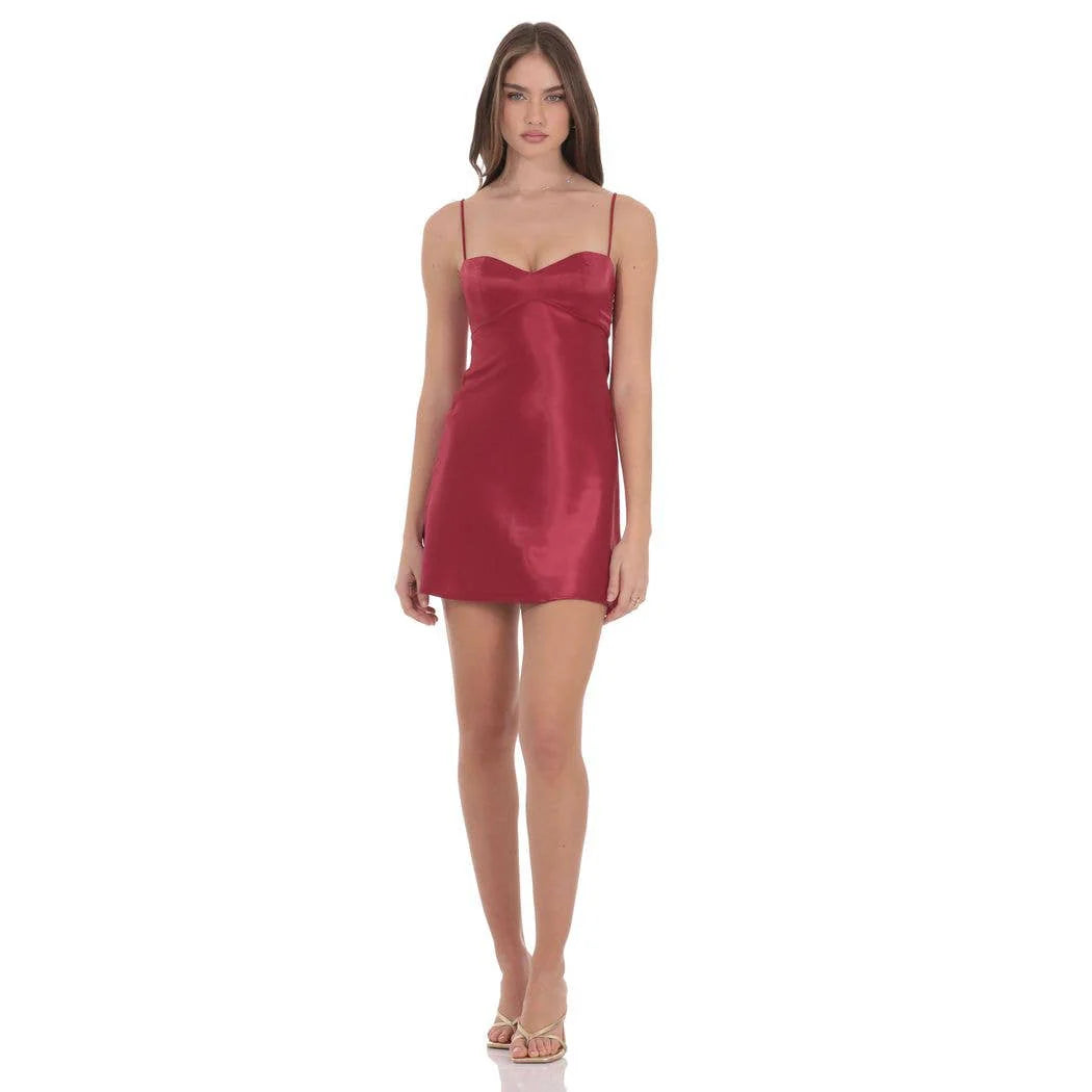 Lucy in the Sky Satin Sweetheart Neck Dress in Wine