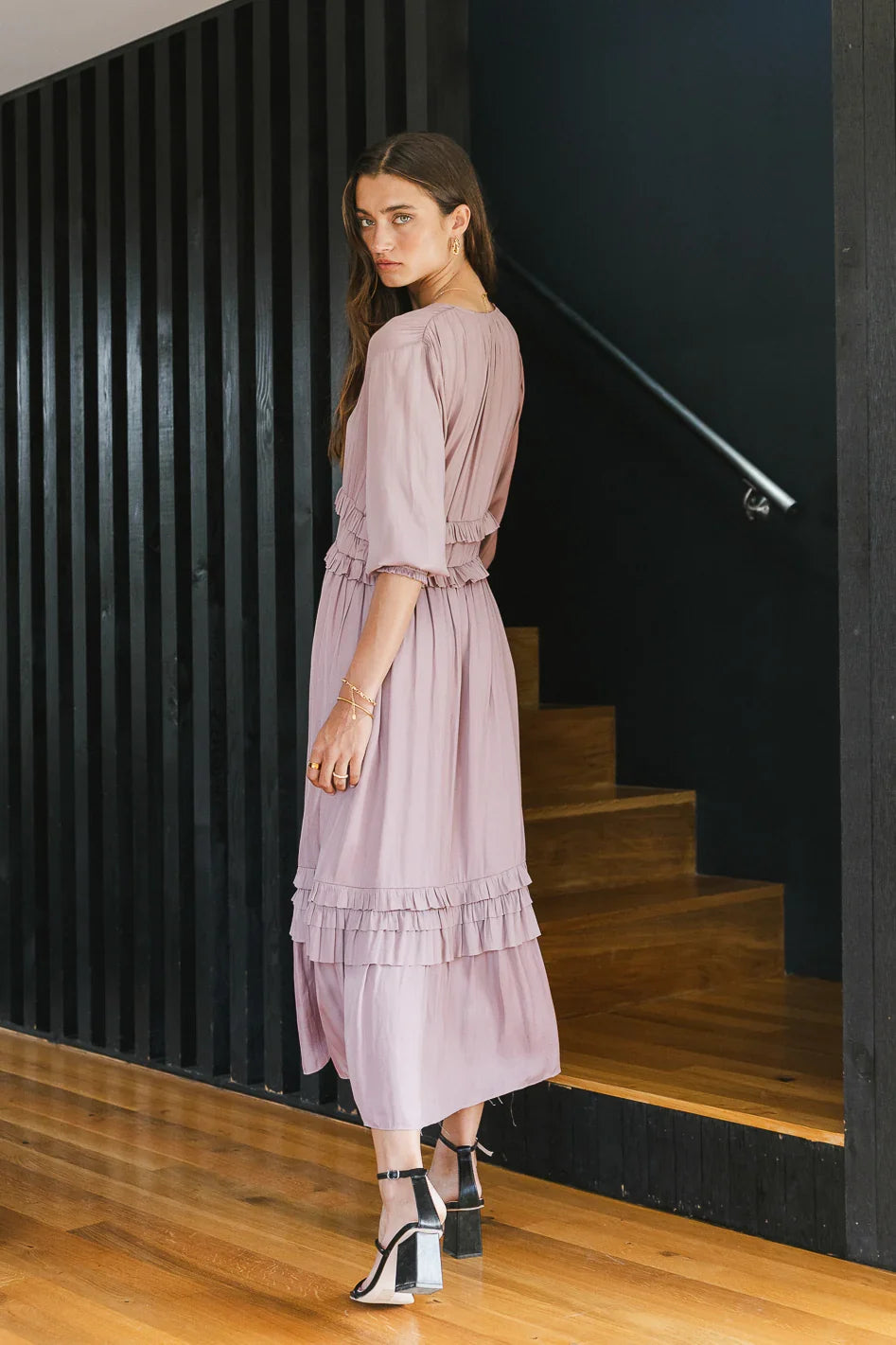 Willa Sleeved Ruffle Dress in Lavender
