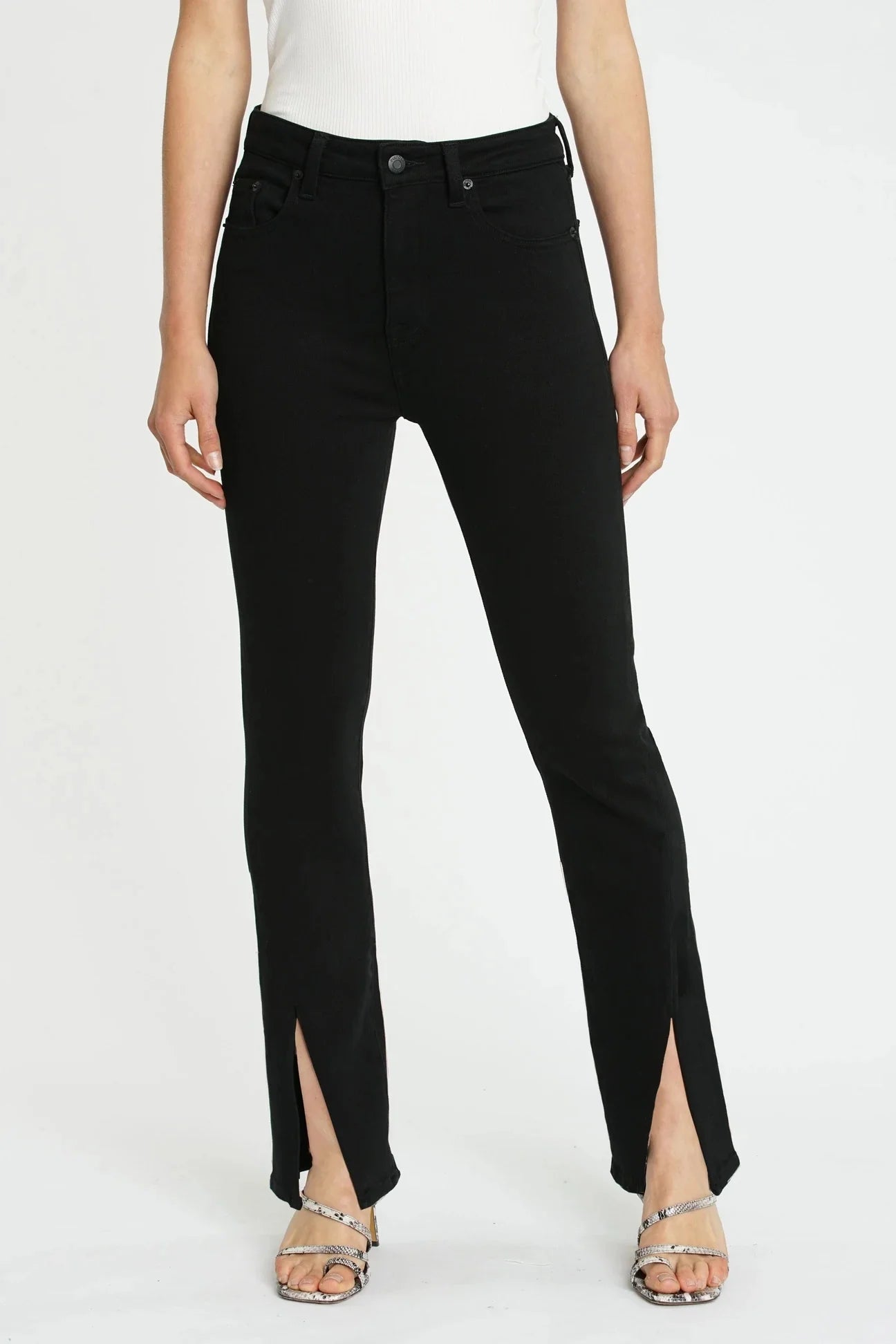 Teagan High Rise Vented Straight Jean