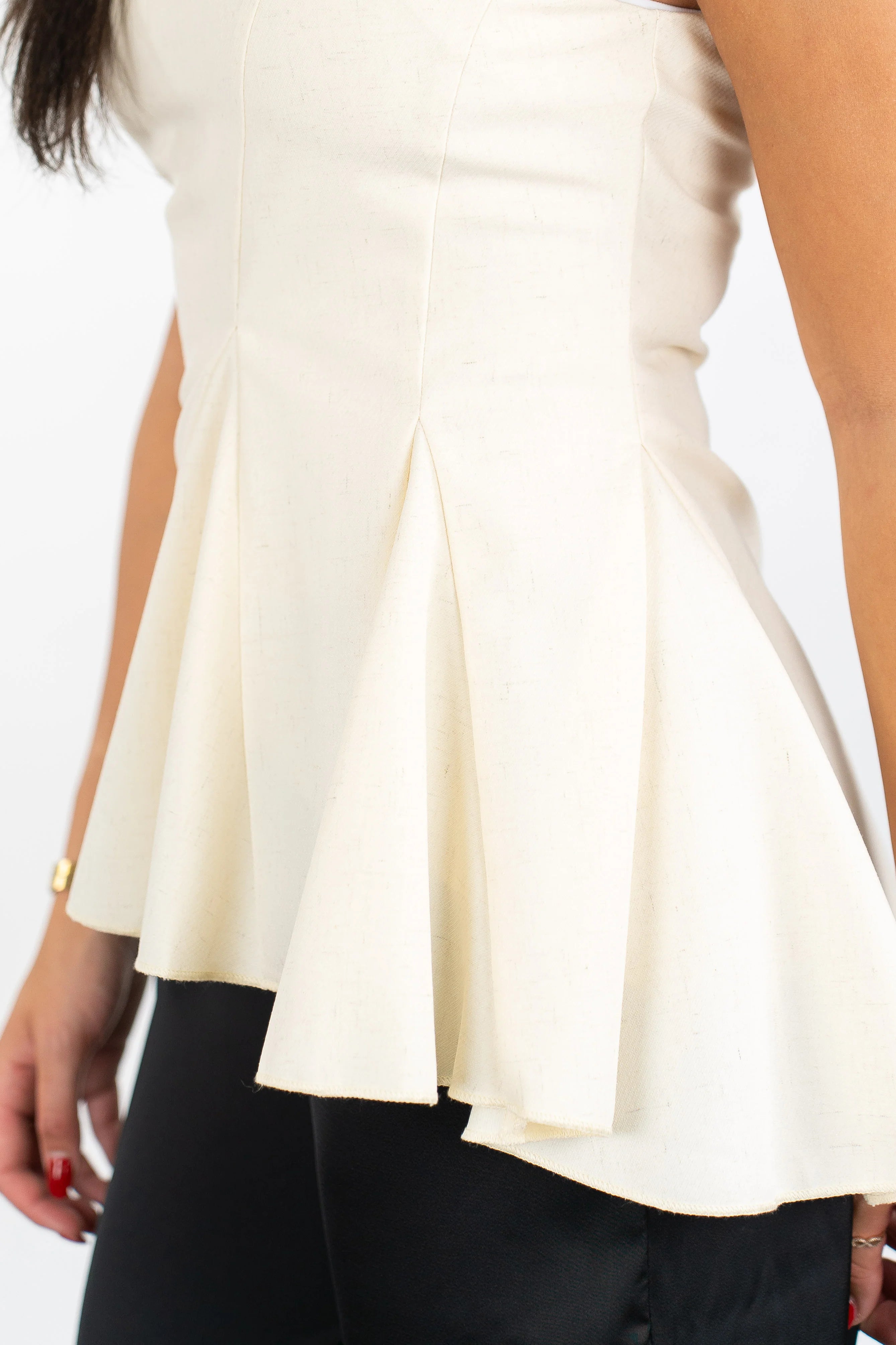 Dina Sleeveless Ruffle Top