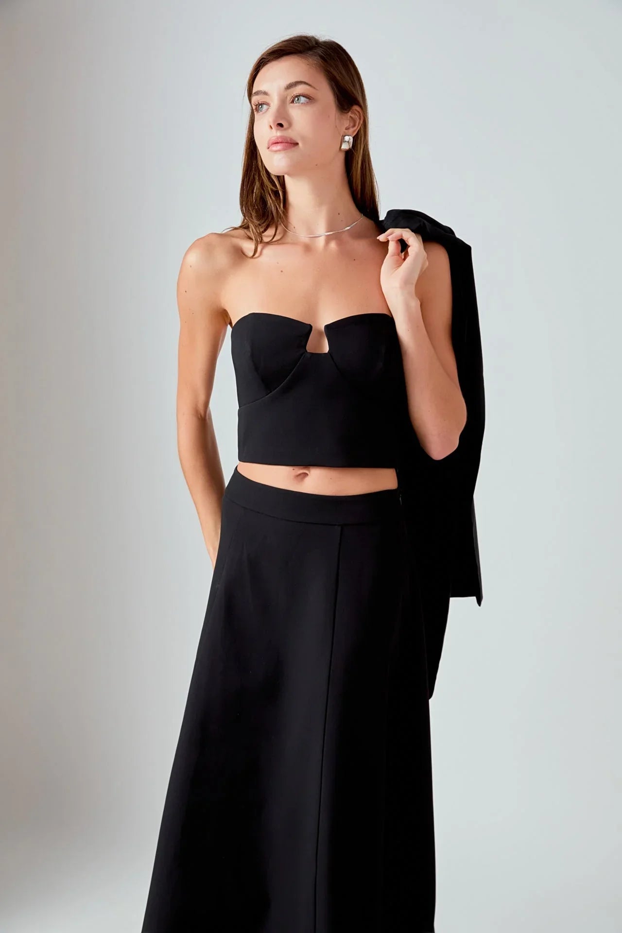 Haley V Strapless Top