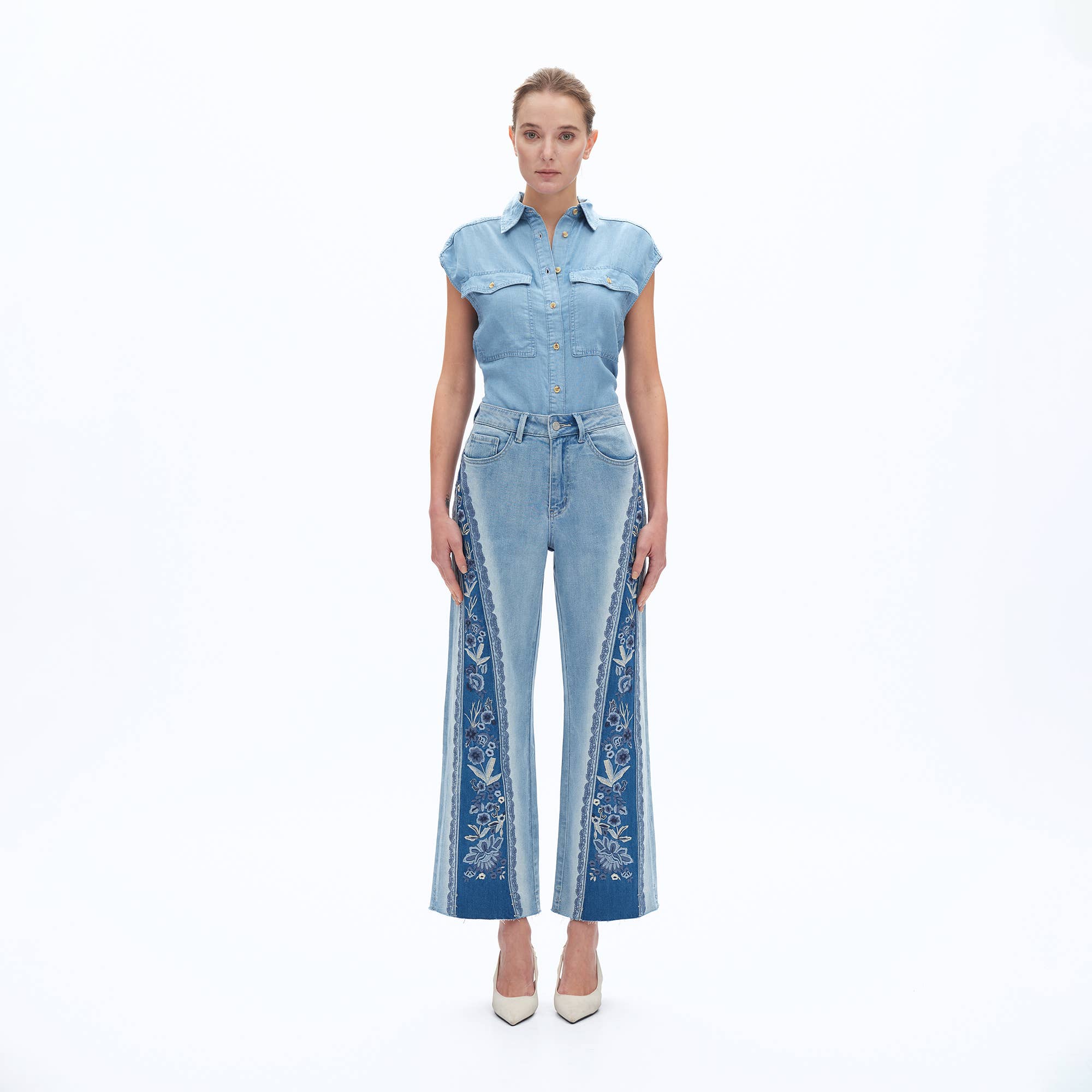 Floral Embroidery Flare Jean