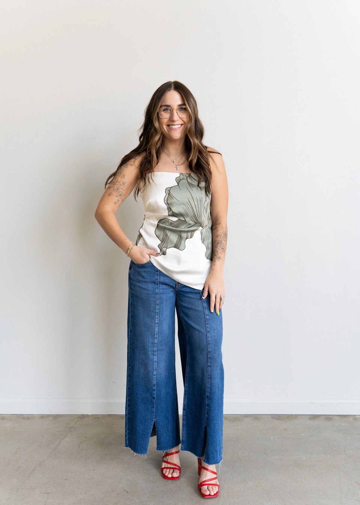 Della Front Slit Crop Jeans