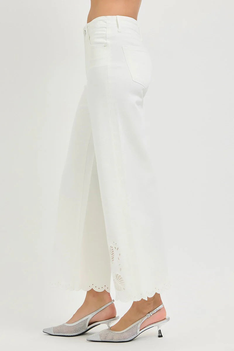 Larissa Eyelet Jean