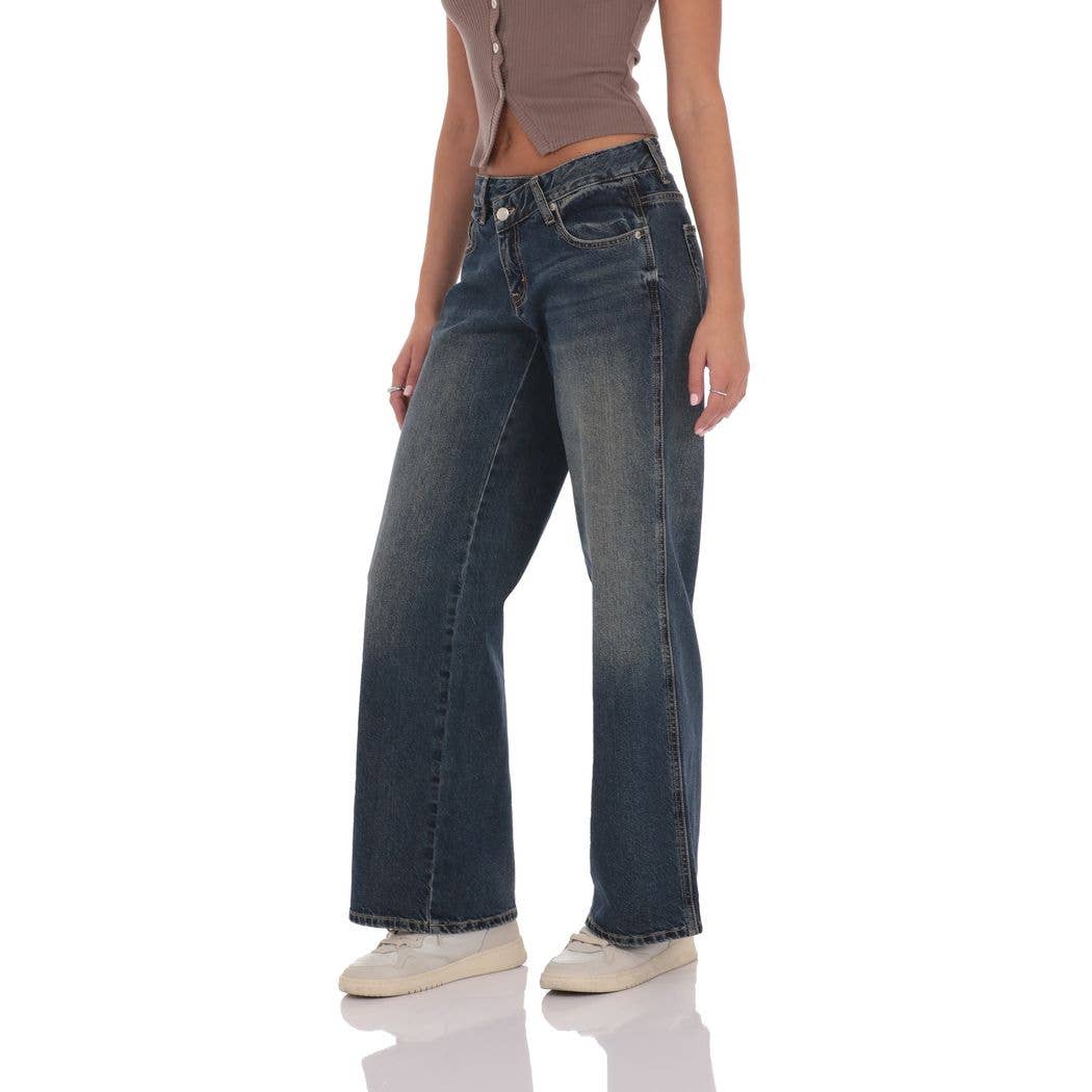 Low Rise Cross Jeans in Dark Wash