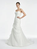 Sweetheart Mermaid Organza Wedding Dress With Ruching and Ruffles
