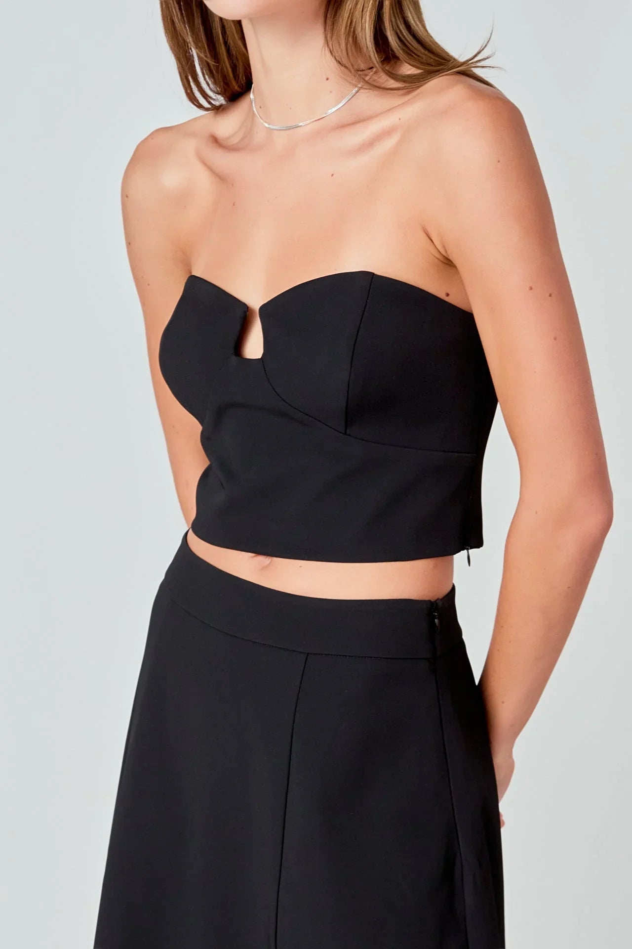 Haley V Strapless Top