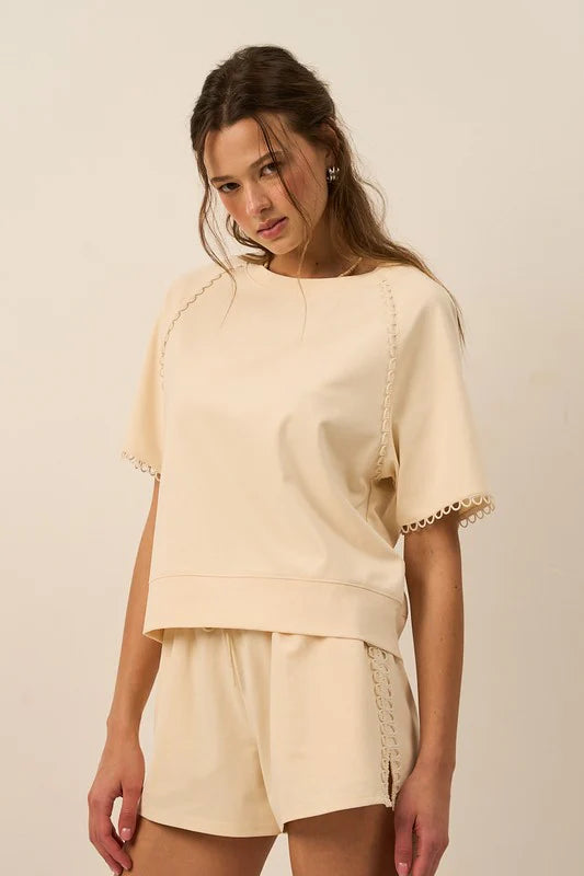 Andrea Scallop Trim Shorts