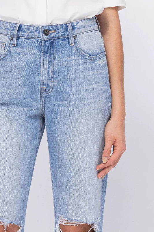 Klarance Distressed Knee Jean